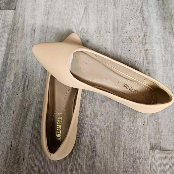 Casual Slip 7.5 On Ballerina Ballet Flat Comfort Pointy Toe Shoes Tan New - Picture 1 of 9